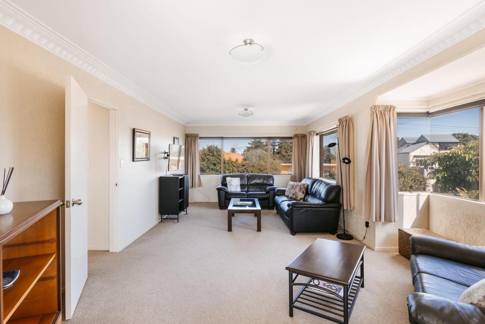 Magnificent Sunrises, Oceanbeach & Sea Views Mount Maunganui Esterno foto